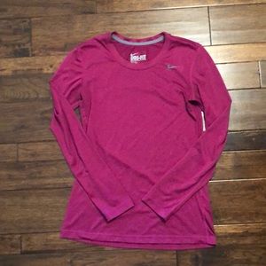 Nike Long Sleeve Dri-Fit Workout Shirt Size Small